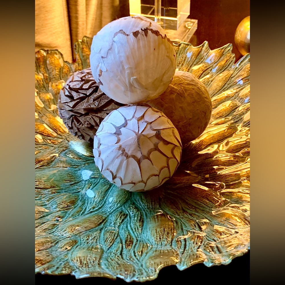 Home Decorative Rustic Orbs